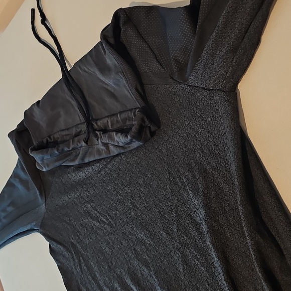 Under Armour Large Black Threaborne Heatgear Athletic Pullover Jacket - Picture 5 of 6